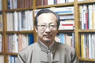 小蜘蛛本场数据：1次助攻，3解围3抢断，错失1次进球机会